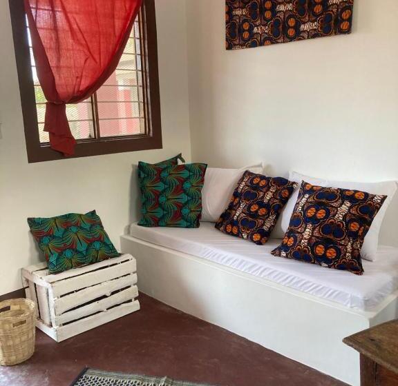 דירת חדר סופריור, Habibi B&b