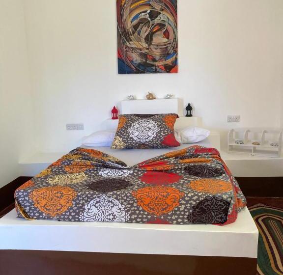 Quarto Estandar, Habibi B&b