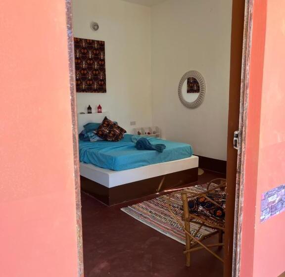 Quarto Estandar, Habibi B&b