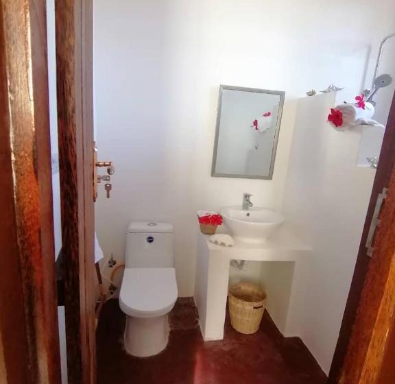 Quarto Estandar, Habibi B&b