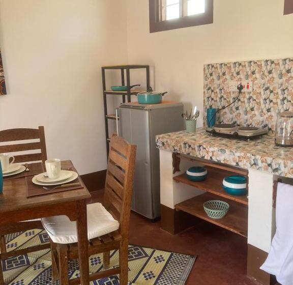 آپارتمان سوپریور 1 خوابه, Habibi B&b