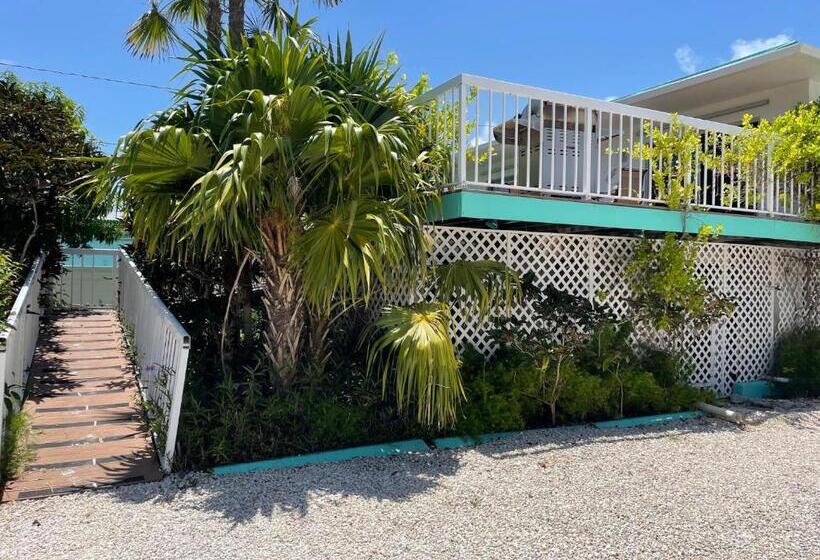 غرفة قياسية, Gulf View Waterfront Resort