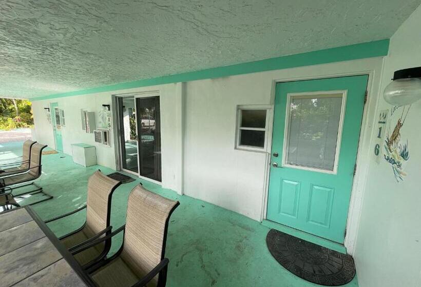 غرفة ديلوكس سرير كينج, Gulf View Waterfront Resort