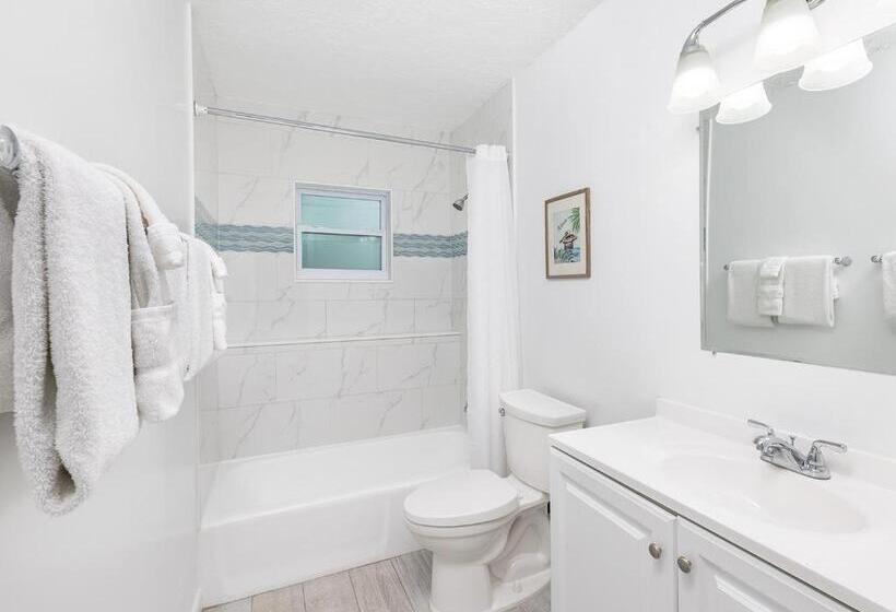 جناح غرفتين نوم, Gulf View Waterfront Resort