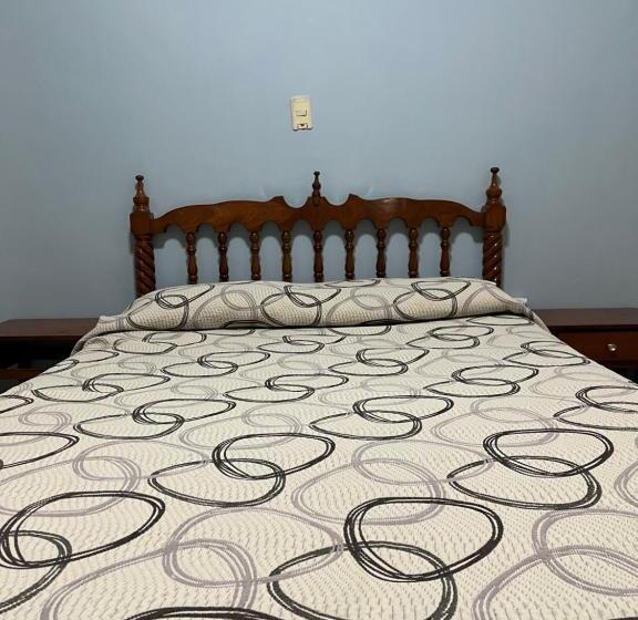 اتاق استاندارد, Paris