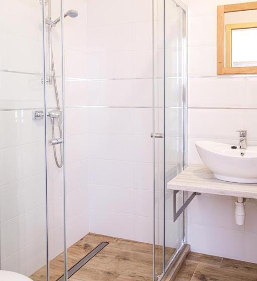 חדר סטנדרט, Magtár Villa