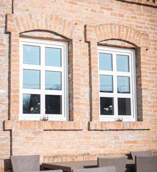 スタンダードルーム, Magtár Villa