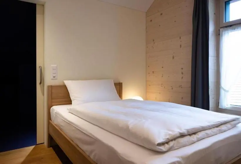 スタンダードシングルルーム, Flühli Hotel Kurhaus