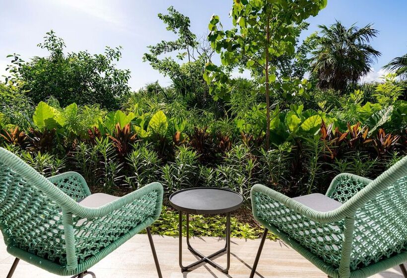 带大床的标准间, Hilton Tulum Riviera Maya Allinclusive Resort