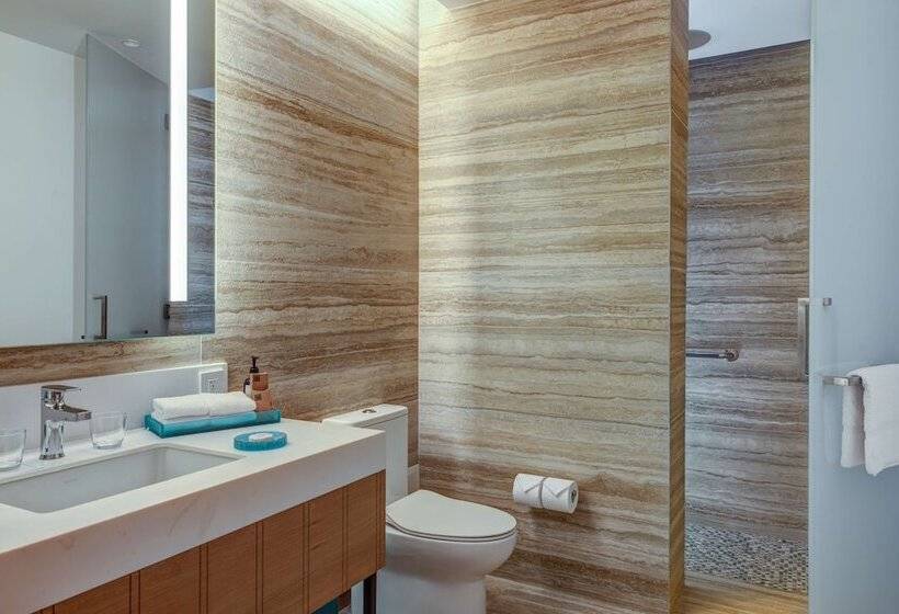 سوئیت با تخت بزرگ, Hilton Tulum Riviera Maya Allinclusive Resort