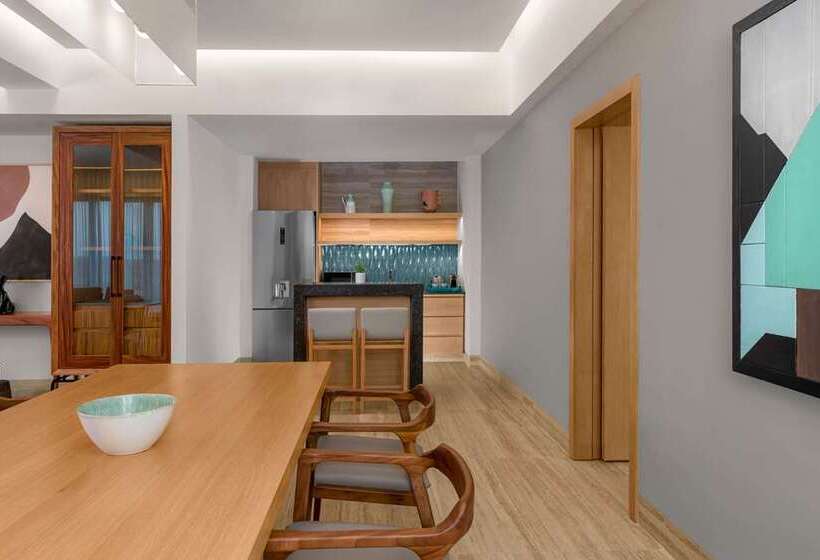 带大床的套房, Hilton Tulum Riviera Maya Allinclusive Resort