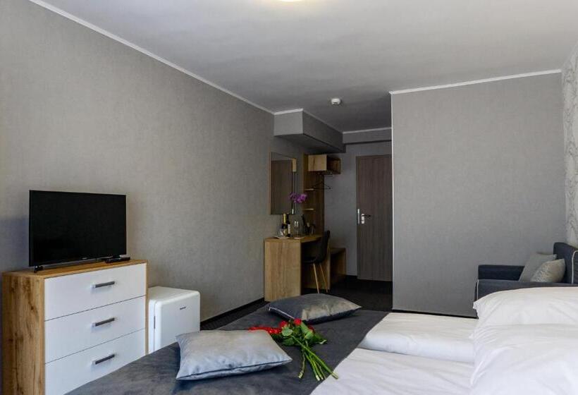 스탠다드 트리플 룸, Epic Centrum