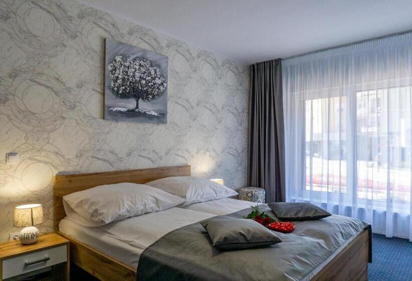 스탠다드 트리플 룸, Epic Centrum