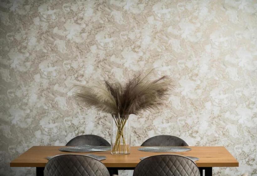 침실 1개 디럭스 아파트, Epic Centrum