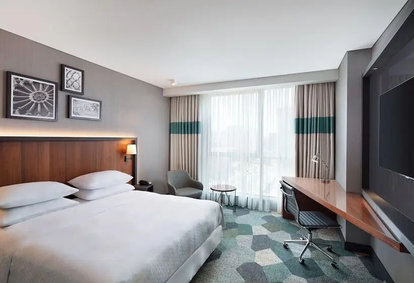 シティビューのデラックスルーム, Four Points By Sheraton Istanbul Kagithane