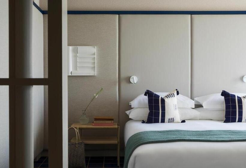Quarto Superior Vista Mar, Home Suite Hotels Sea Point