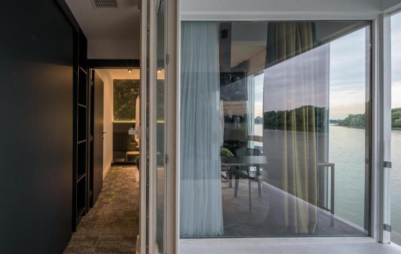 1 Bedroom Apartment River View, Joy 5 Hotel & Spa