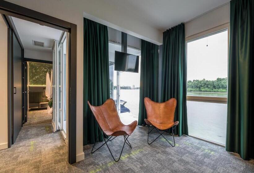 1 Bedroom Apartment River View, Joy 5 Hotel & Spa