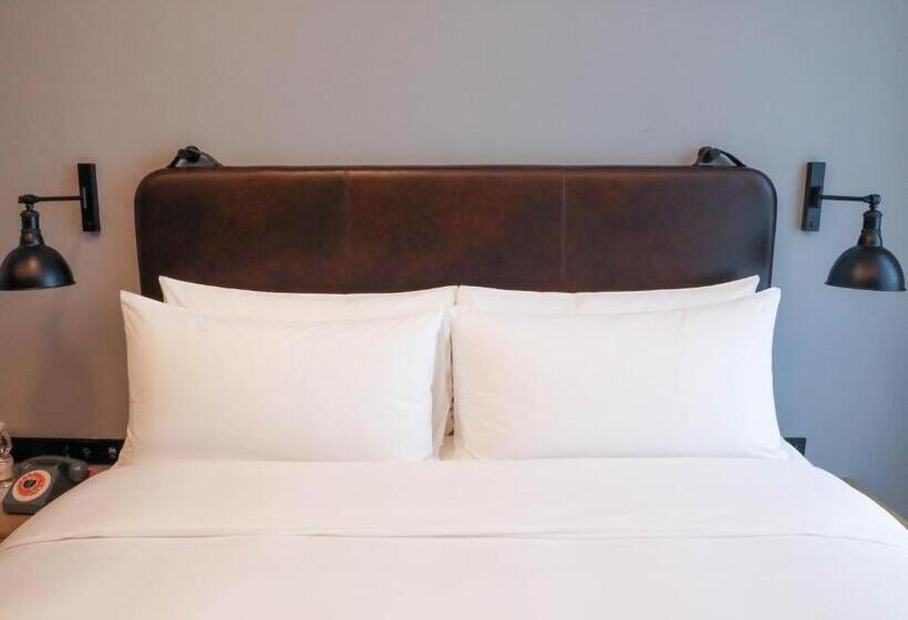 Quarto Standard Vista Cidade, Moxy Shenzhen North Station