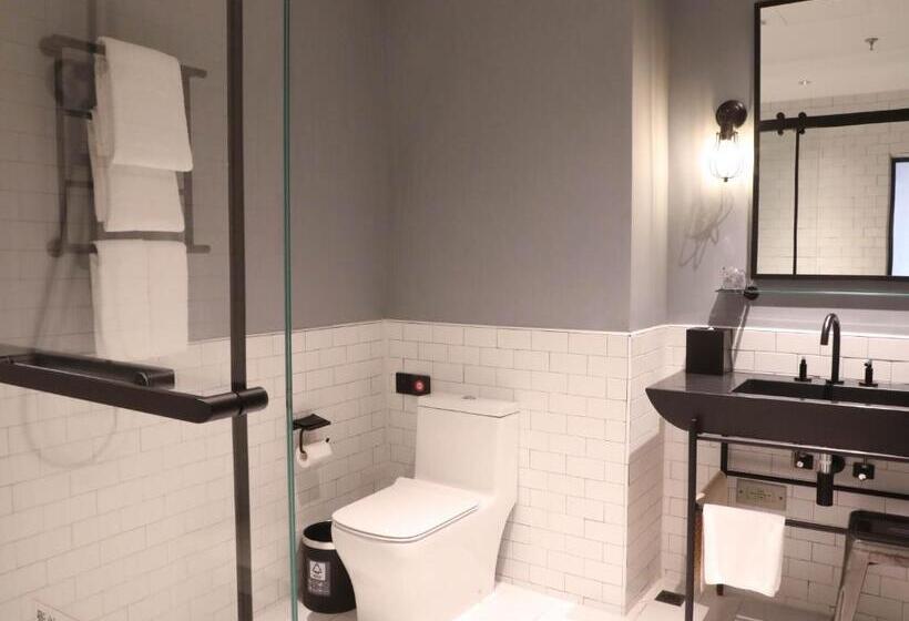 Quarto Standard Cama King, Moxy Shenzhen North Station