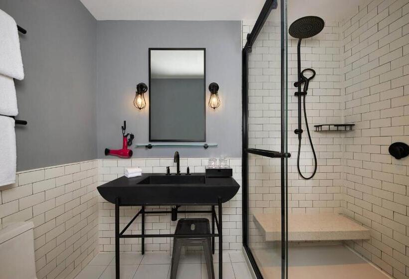 Junior Suite Cama King, Moxy Shenzhen North Station