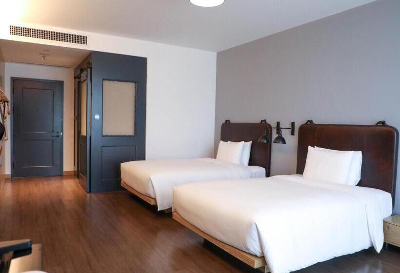 Quarto Standard Vista Cidade, Moxy Shenzhen North Station