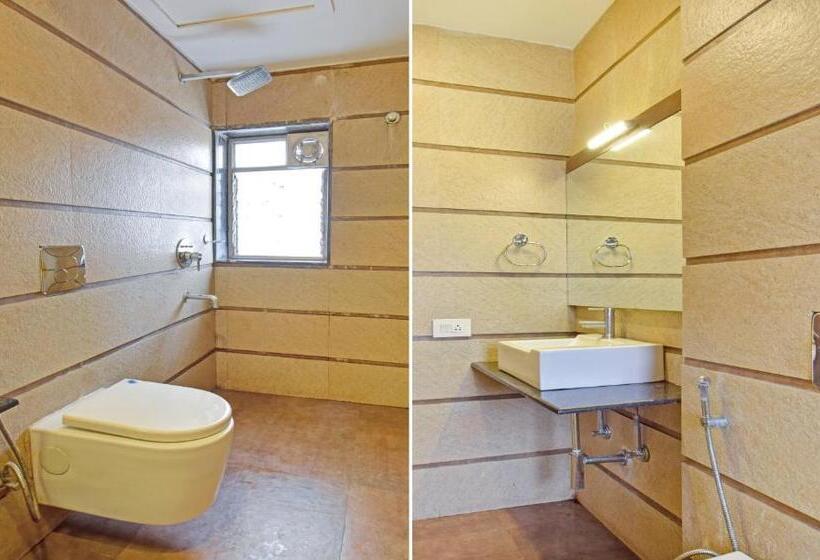 Deluxe Room, Treebo Sky Point