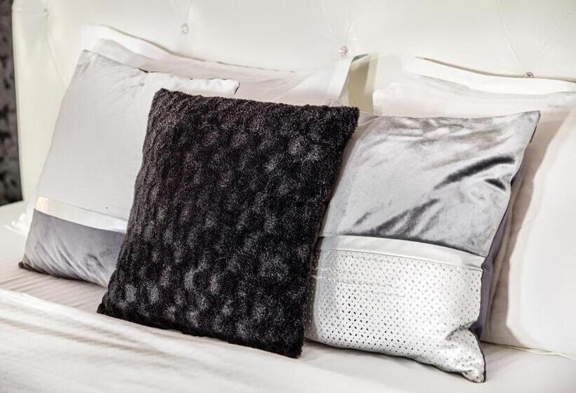 スタンダード４人部屋, La Conac