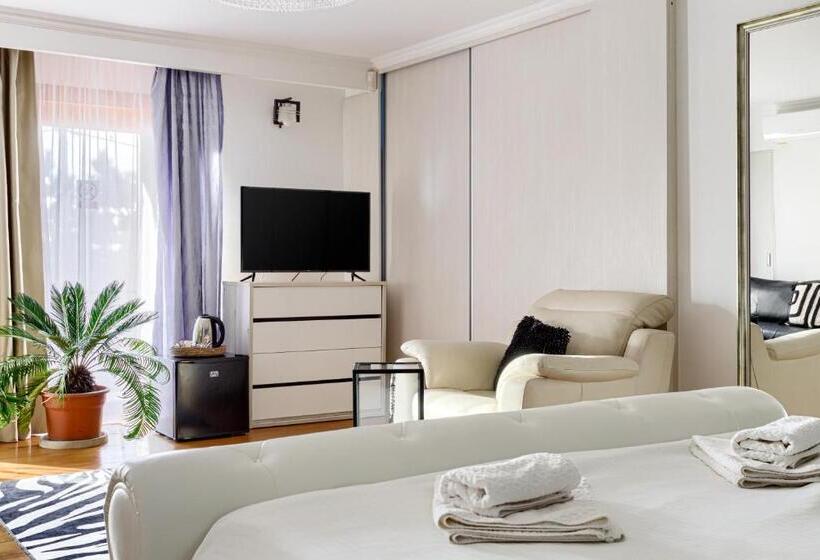 スタンダード４人部屋, La Conac