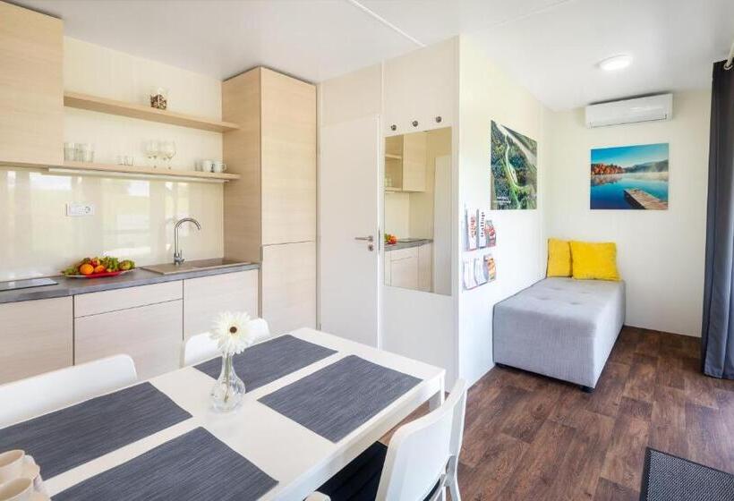 شقة غرفتين, Tisza Tó Apartmanpark