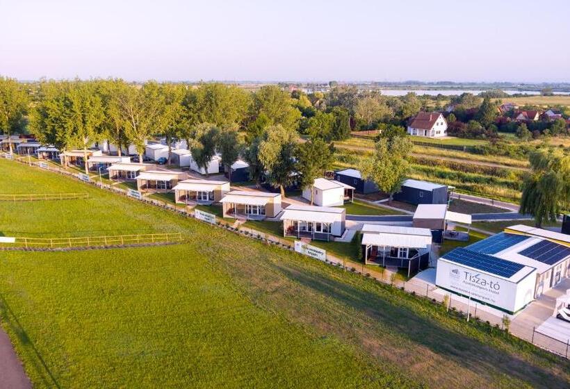 جناح ديلوكس, Tisza Tó Apartmanpark