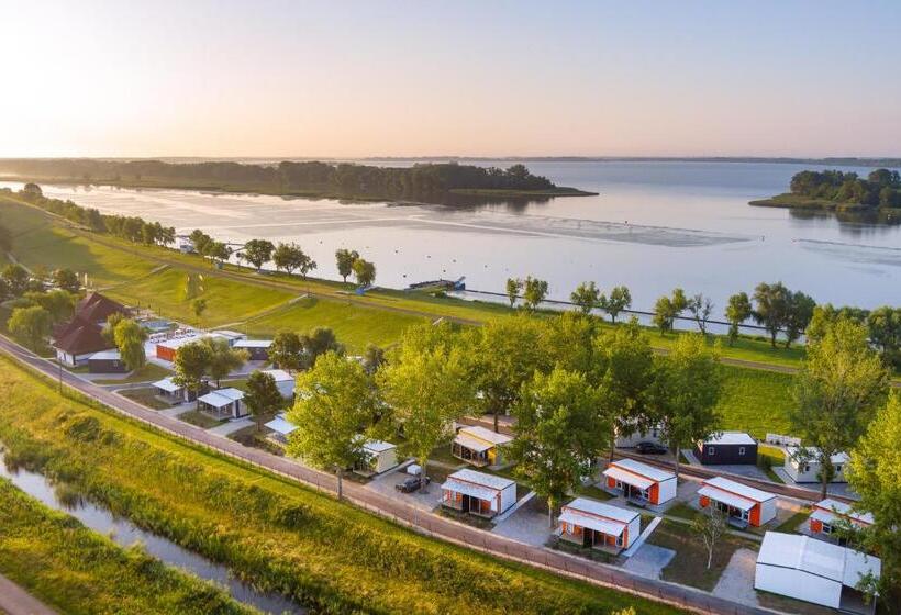 شقة غرفتين, Tisza Tó Apartmanpark