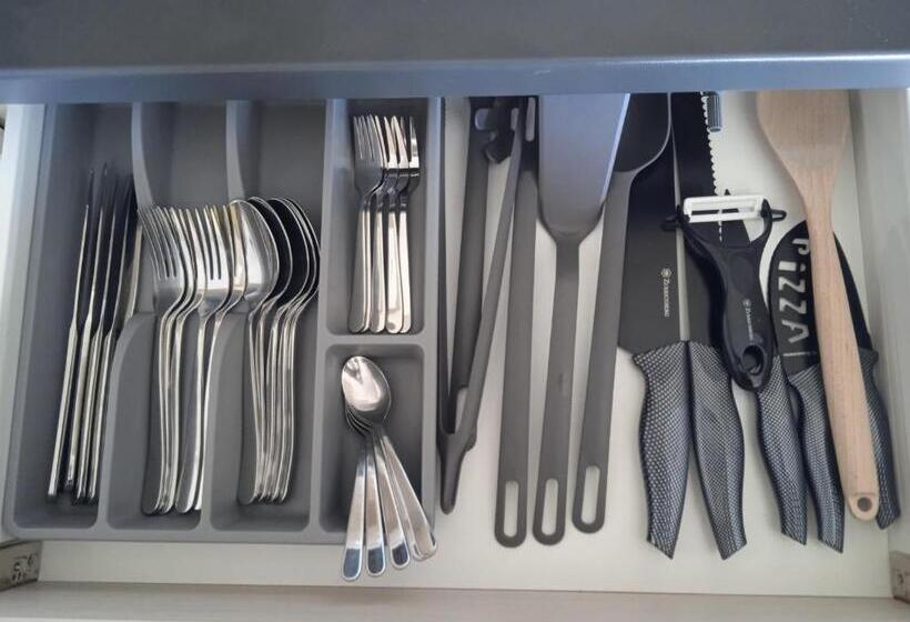 جناح مزود بجاكوزى, Tisza Tó Apartmanpark