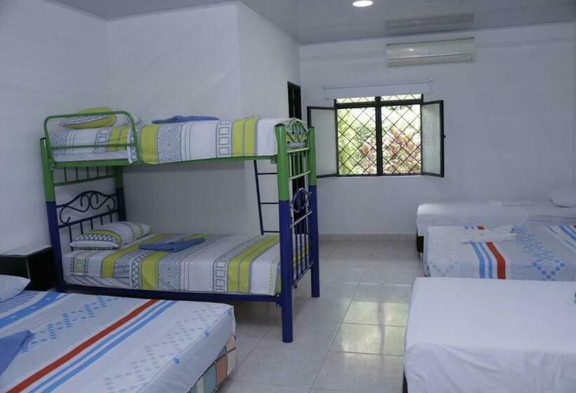 Семейный Номер, Villa Palmeras Hotel Campestre