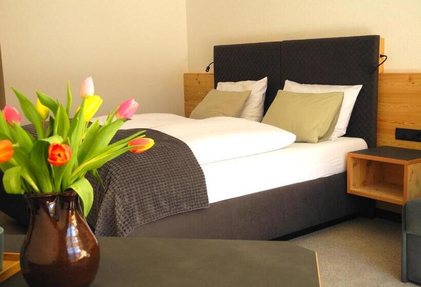 Номер Superior, Geisler Moroder