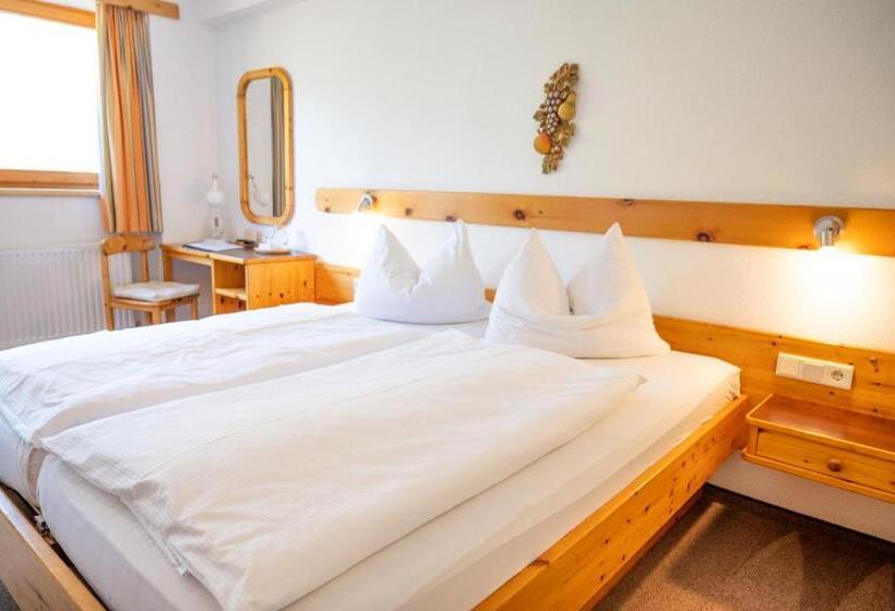 Номер Стандарт, Geisler Moroder