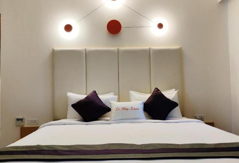 Президентский Люкс, Zone Connect By The Park Coimbatore