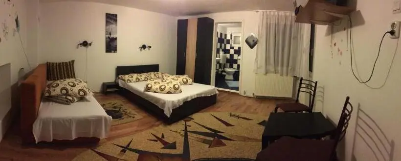 Huoneisto 1 Makuuhuone Pohjakerros, Casa De Oaspeti Anciupi Vendeghaz