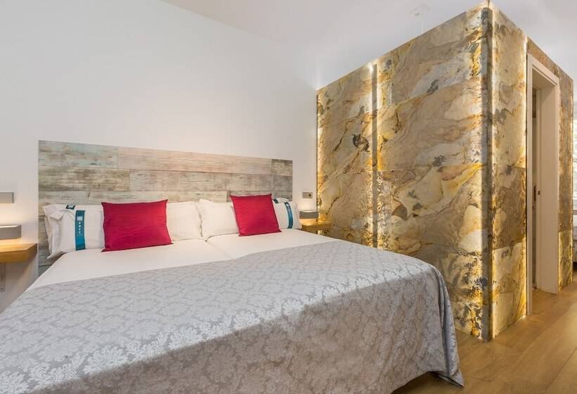 اتاق لوکس خانوادگی, Cosmopolitan Boutique Rambla