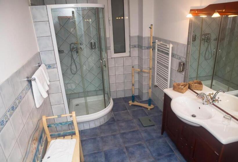 スイート, Casa De La Rosa