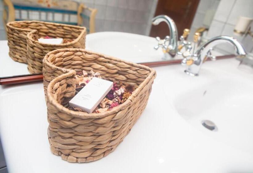 スイート, Casa De La Rosa