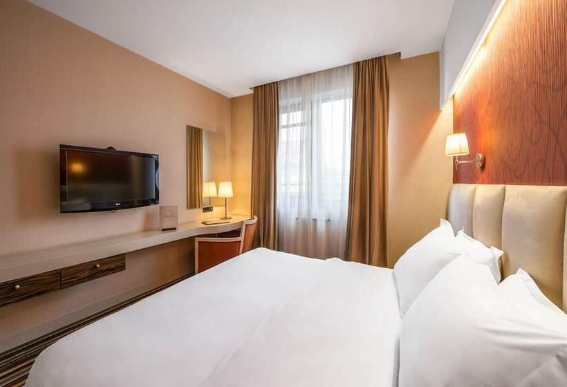 اتاق لوکس, Crystal