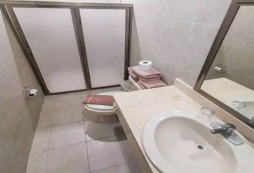 Perhehuone, Grand Hotel Colonial Cancun