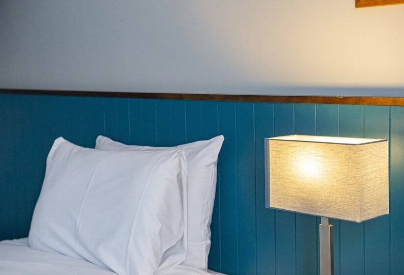 Standard Room, Highfield