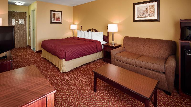 Люкс 2 Спальни, Hilton Garden Inn Riyadh Olaya