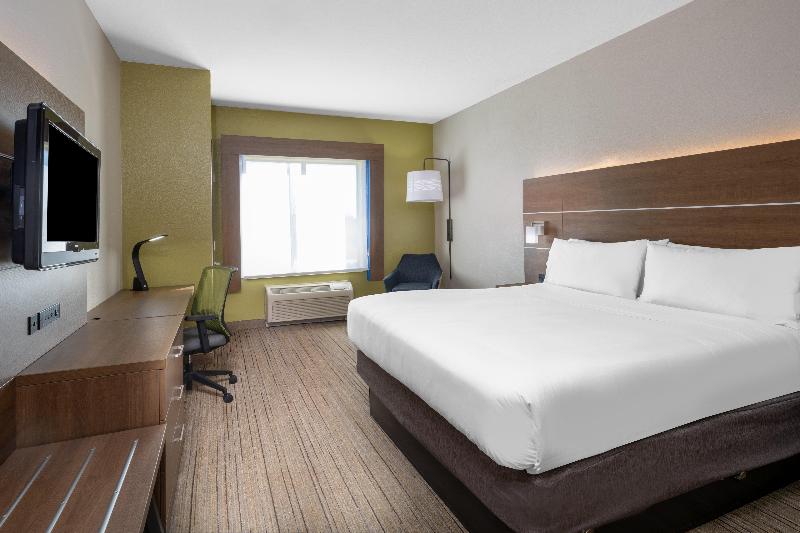 Стандартный Номер Кровать Кинг, Holiday Inn Express & Suites Dallas East   Fair Park, An Ihg
