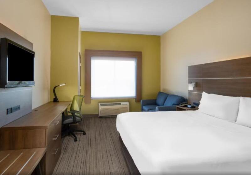 Люкс Кровать Кинг, Holiday Inn Express & Suites Dallas East   Fair Park, An Ihg