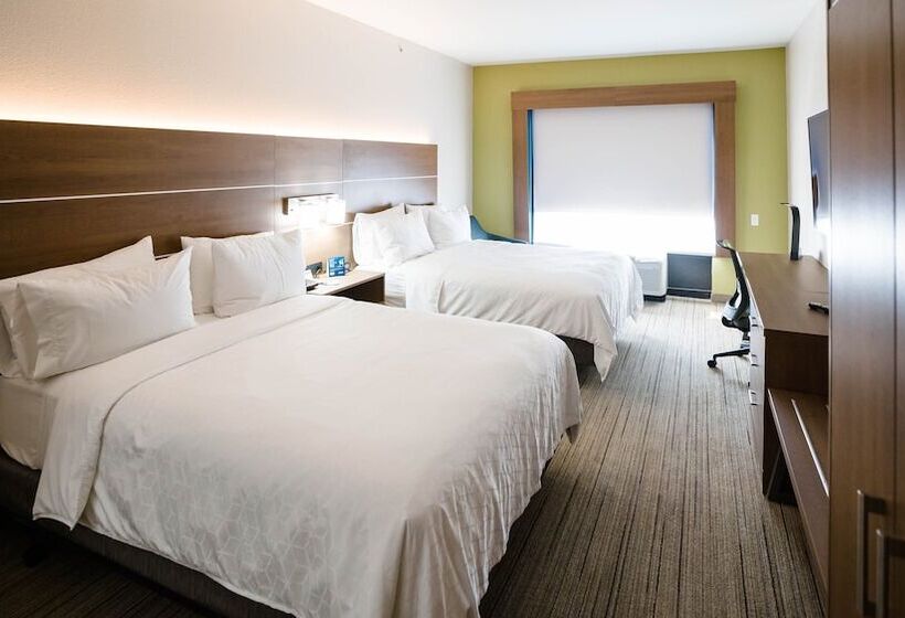 장애인을 위한 스위트, Holiday Inn Express & Suites Knoxville Farragut, An Ihg