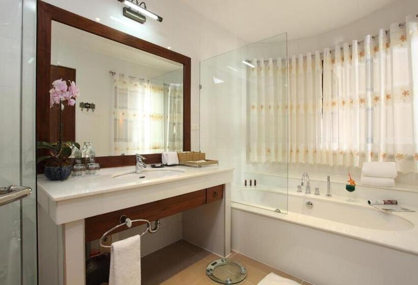 Полулюкс, Kodchasri Thani Hotel Chiangmai