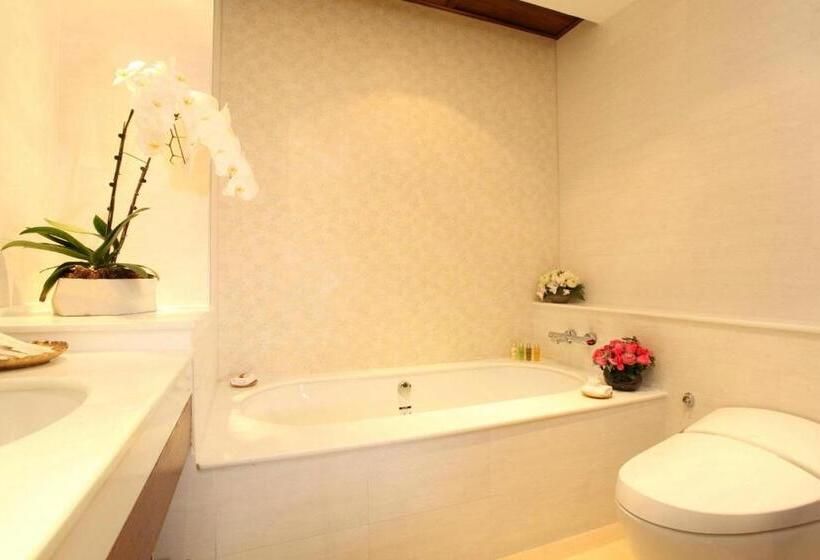 Полулюкс, Kodchasri Thani Hotel Chiangmai